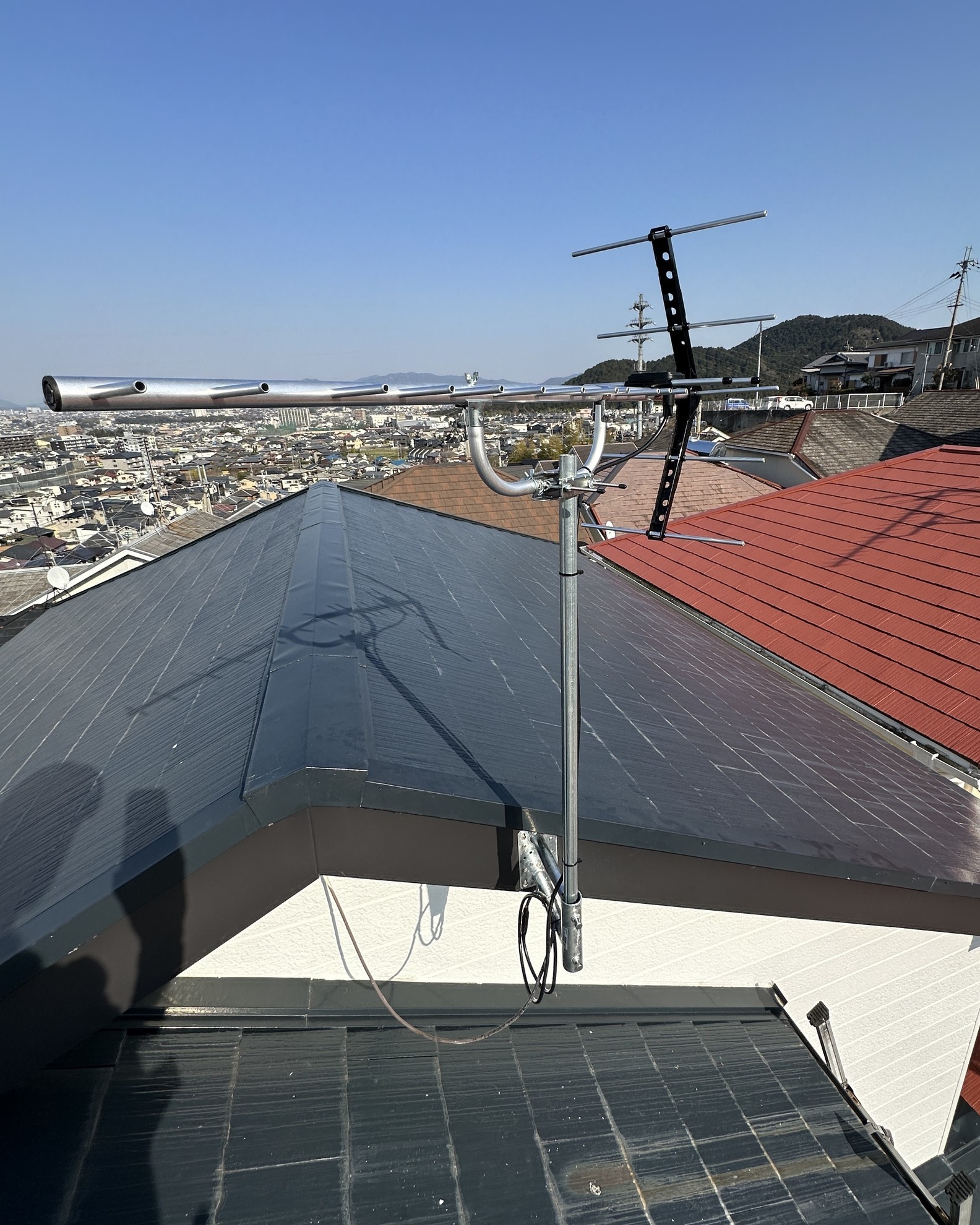 建て替えた地デジアンテナの取り付け