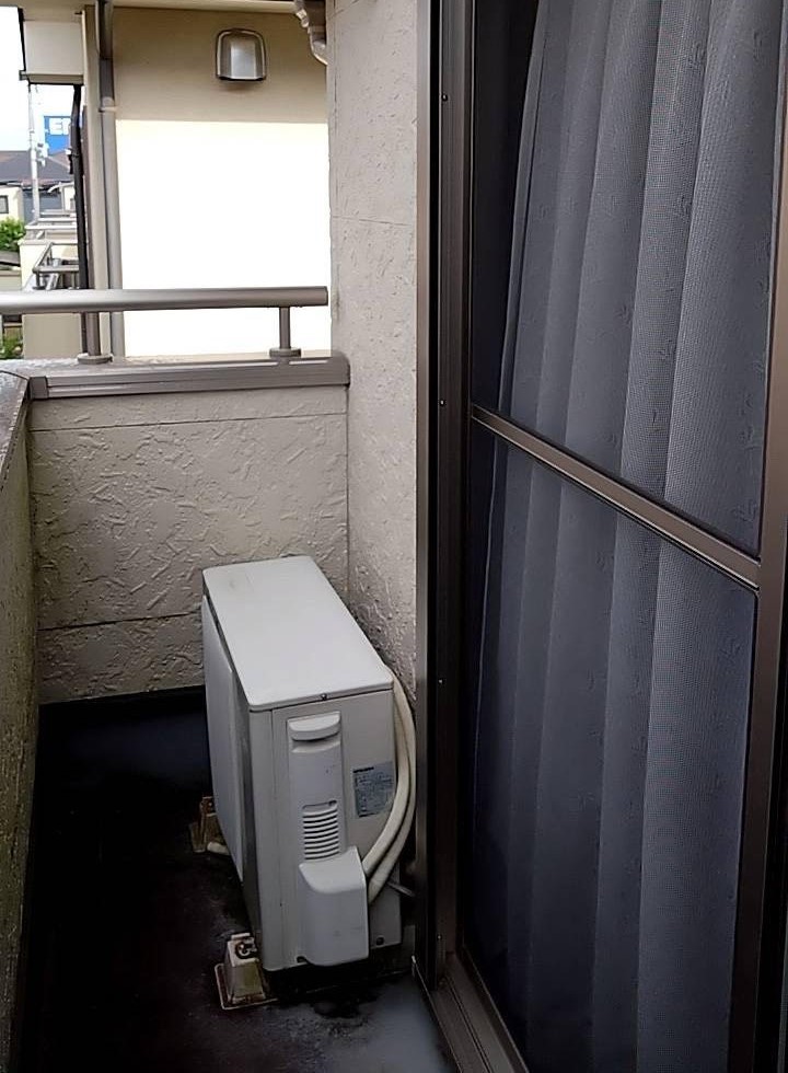 寝室のエアコン取り付け