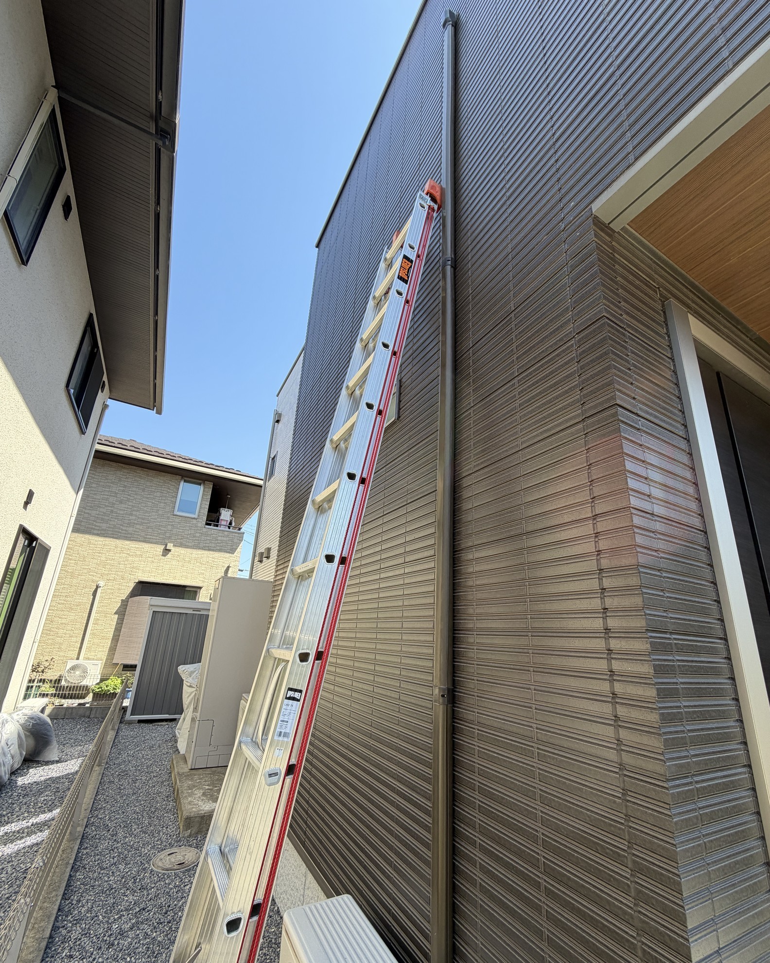 積水ハウスのベール版外壁の屋外化粧カバーの手直し