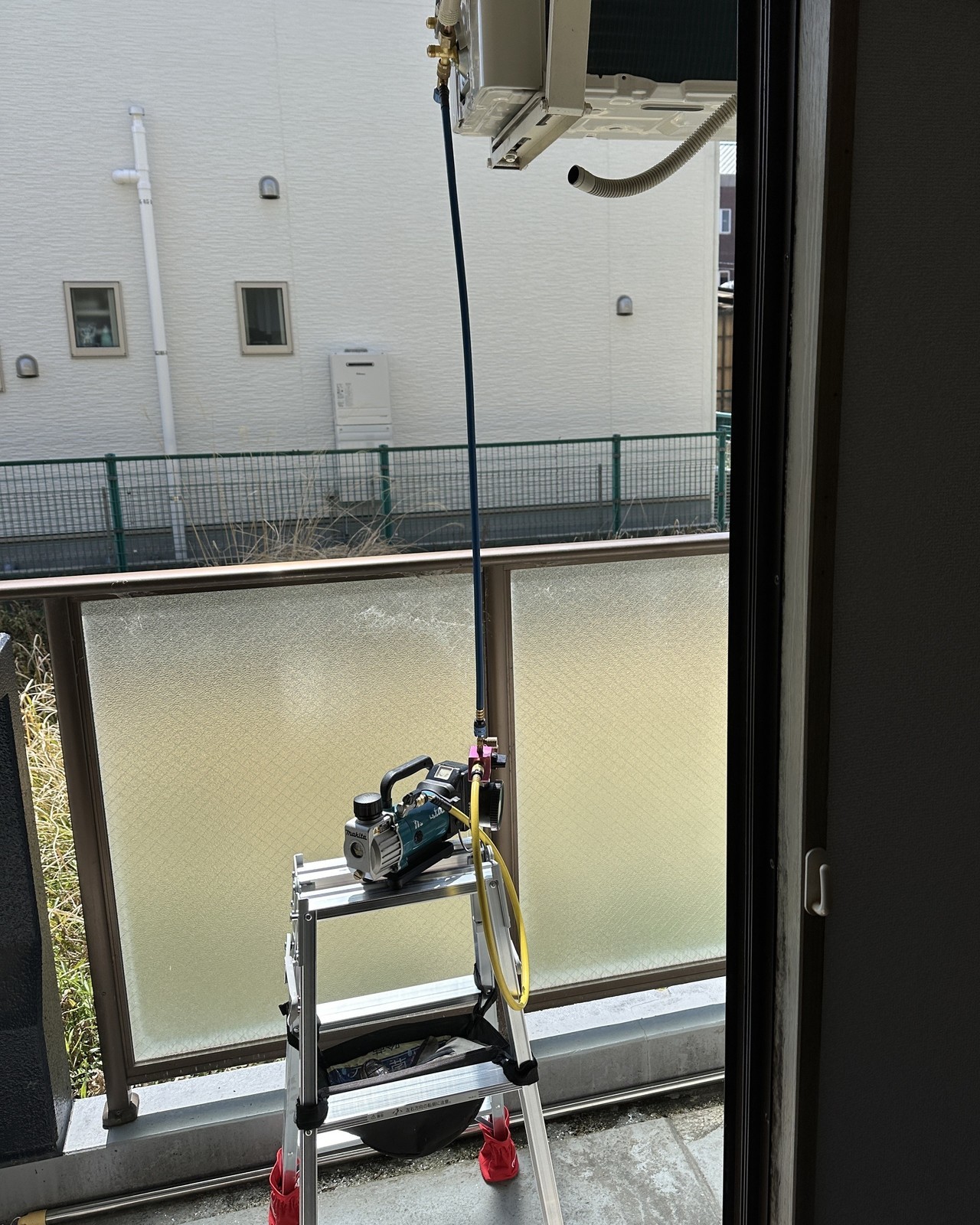 室外機