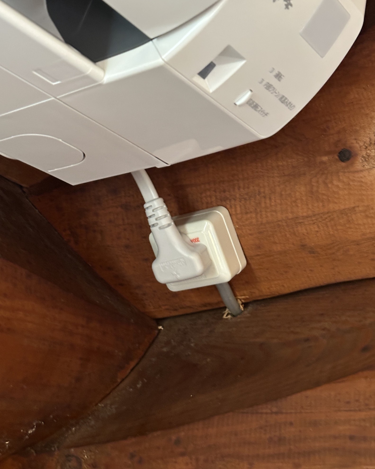 ログハウスのエアコンの専用回路と分電盤交換