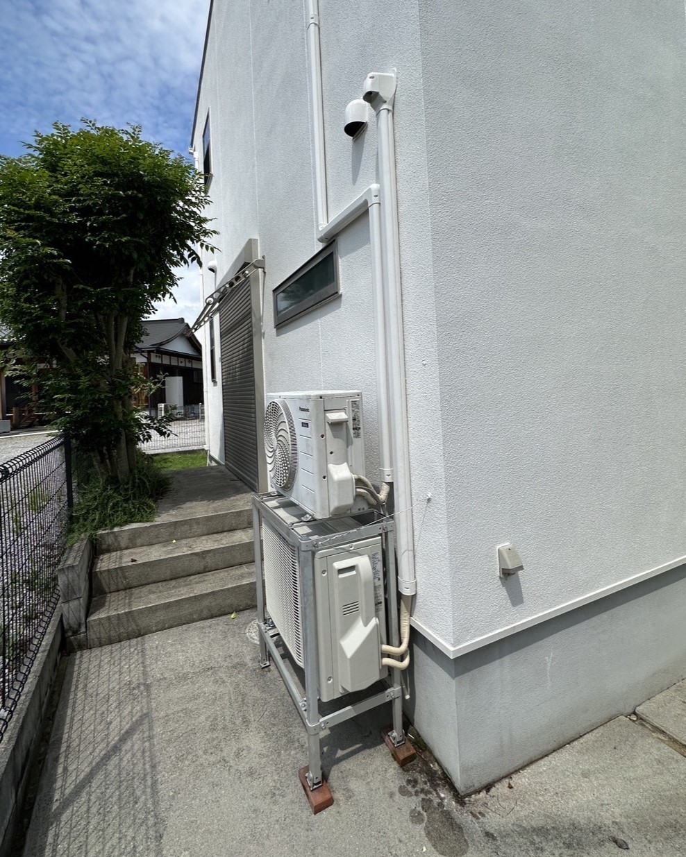 二段置き架台のエアコン入れ替え｜注意点・メリット・デメリット