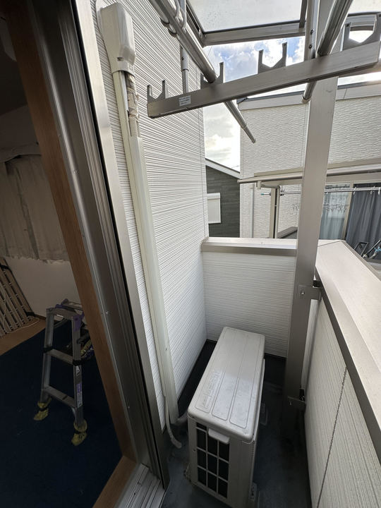 引っ越し業者の手抜き工事のエアコン入れ替え｜エアコンは富士通